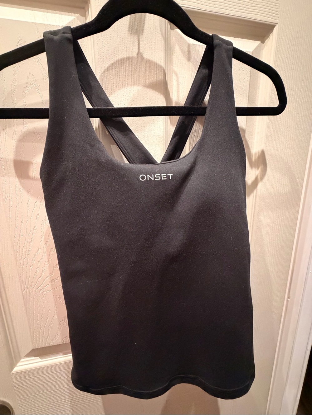 Onset Women's Black Cross-Strap Performance Tank